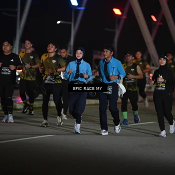 Runner Photo 6132242