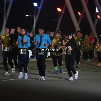 Runner Photo 6132257