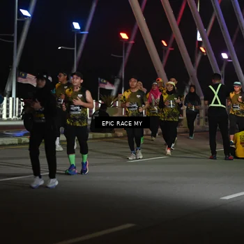 Runner Photo 6132304