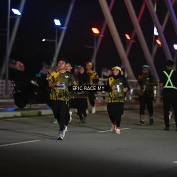 Runner Photo 6132305