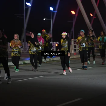 Runner Photo 6132318