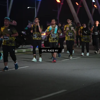 Runner Photo 6132330