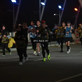 Runner Photo 6132386