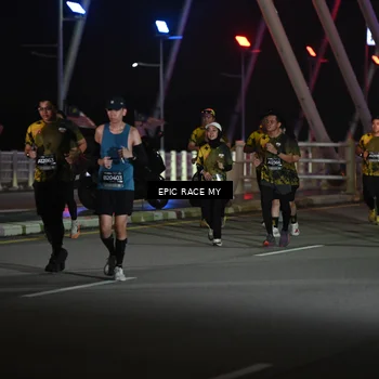 Runner Photo 6132411