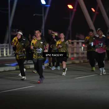 Runner Photo 6132440