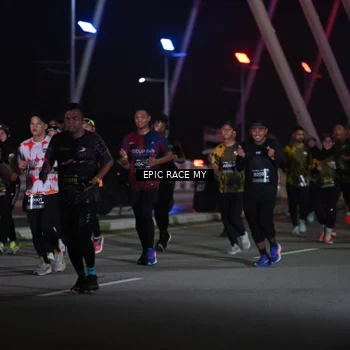 Runner Photo 6132590