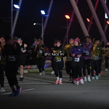Runner Photo 6132594