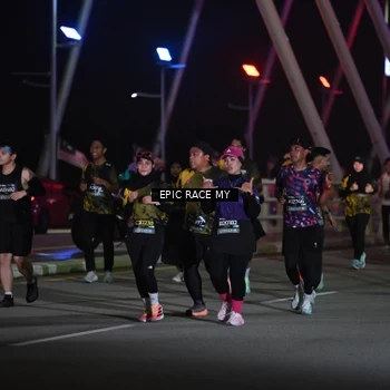 Runner Photo 6132617