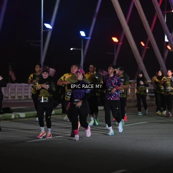 Runner Photo 6132623