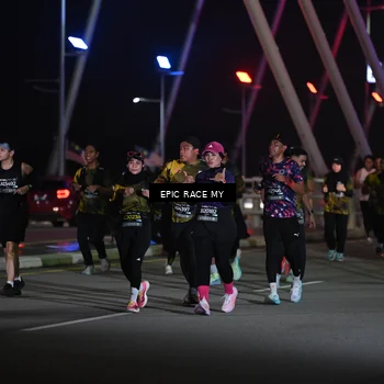 Runner Photo 6132636