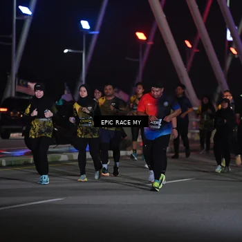 Runner Photo 6132678