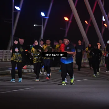 Runner Photo 6132701
