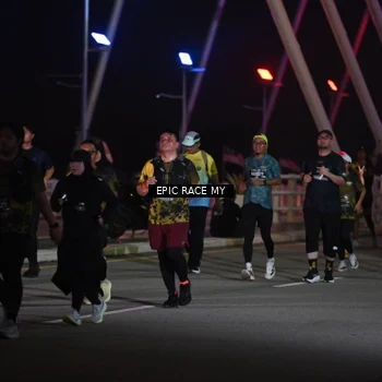 Runner Photo 6132734