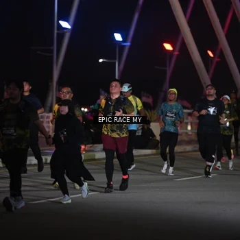 Runner Photo 6132735