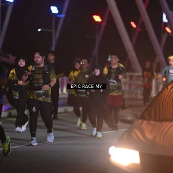 Runner Photo 6132754