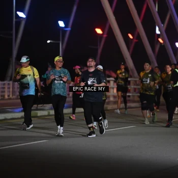 Runner Photo 6132766