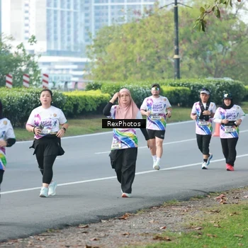 Runner Photo 6132776