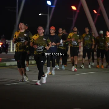 Runner Photo 6132826