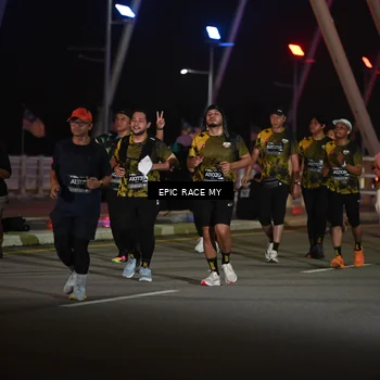 Runner Photo 6132839