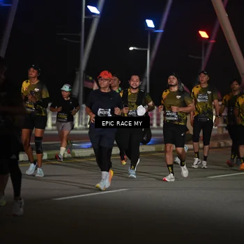 Runner Photo 6132865