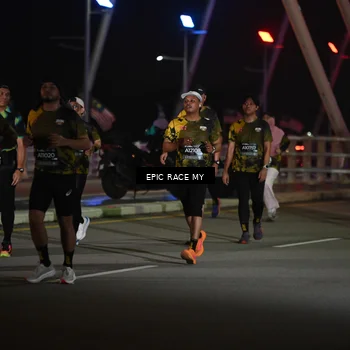 Runner Photo 6132871
