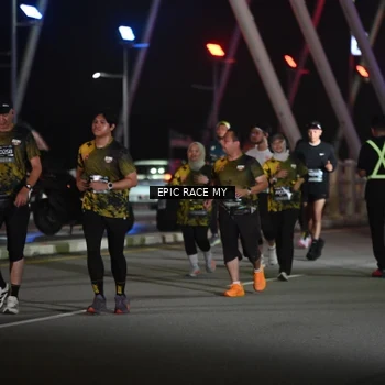 Runner Photo 6132902