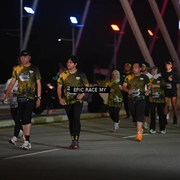 Runner Photo 6132923