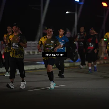 Runner Photo 6132954