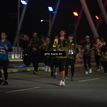 Runner Photo 6132966