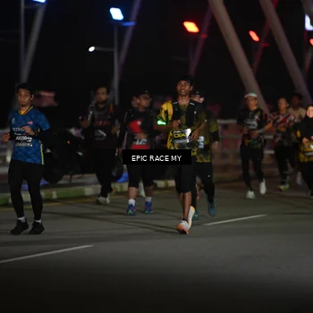 Runner Photo 6132972