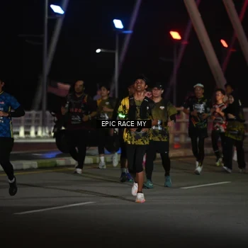 Runner Photo 6132973