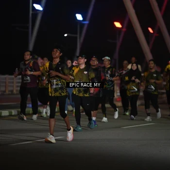 Runner Photo 6132980