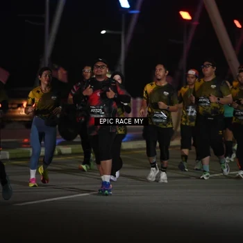 Runner Photo 6132993