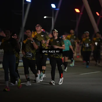 Runner Photo 6133016