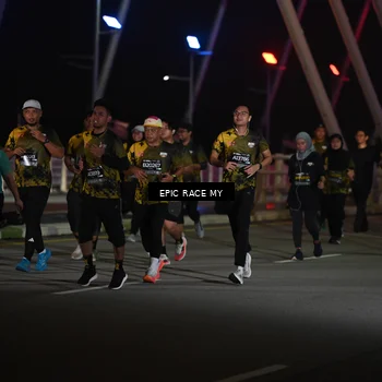 Runner Photo 6133056