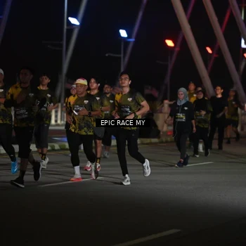 Runner Photo 6133070