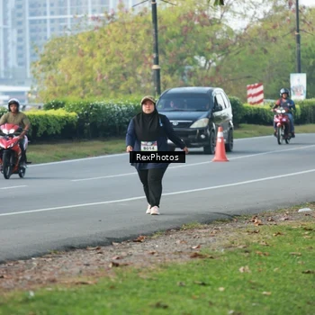 Runner Photo 6133128