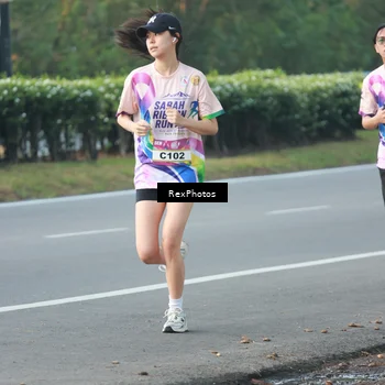 Runner Photo 6133145