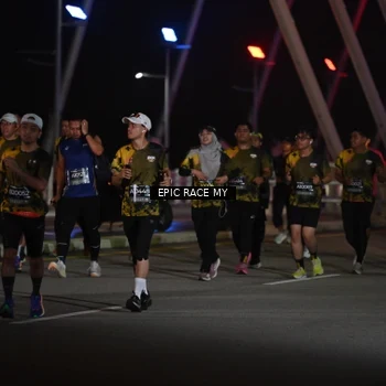 Runner Photo 6133169