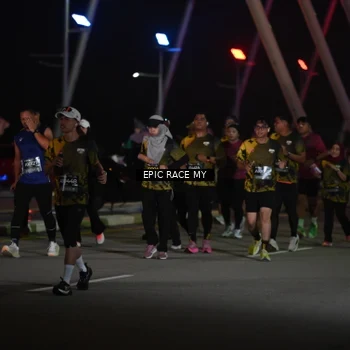 Runner Photo 6133186