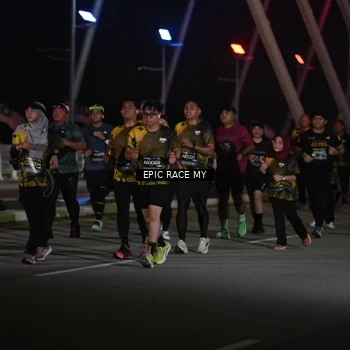 Runner Photo 6133196
