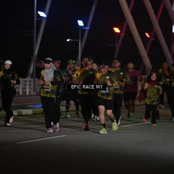Runner Photo 6133199