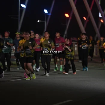 Runner Photo 6133206