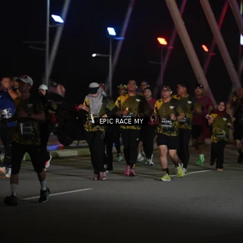 Runner Photo 6133208