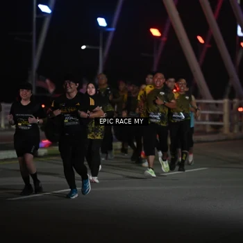 Runner Photo 6133226