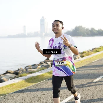 Runner Photo 6133240