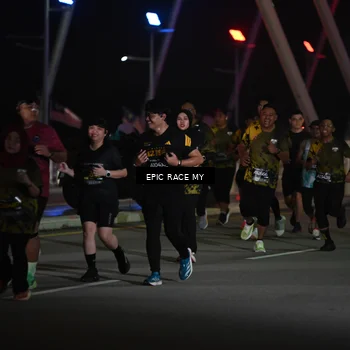 Runner Photo 6133249