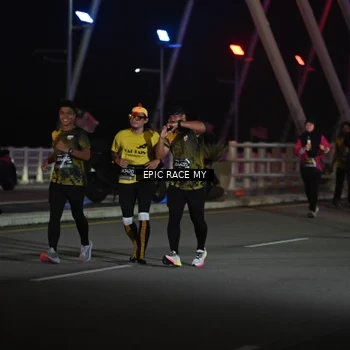 Runner Photo 6133308