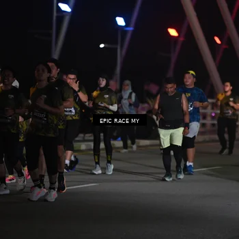 Runner Photo 6133343