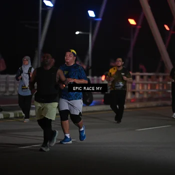 Runner Photo 6133358